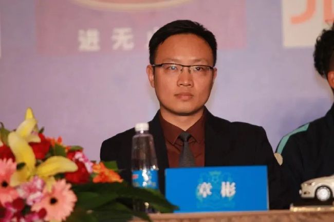 国产做爰视频免费播放